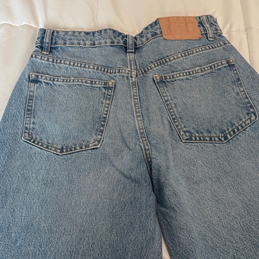 Zara Light Blue Straight Leg Jeans - Picture 3 of 5